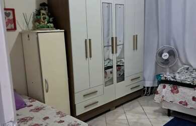 Imagem: O quarto está localizado em Vila Mathias, Santos para alugar