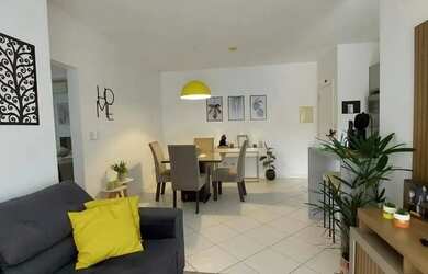 Imagem: O apartamento possui 2 Dormitórios, 2 Banheiros, 1 Vaga na