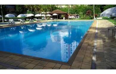 Imagem: O apartamento possui 1 Dormitório, 2 Banheiros, 2 Vagas na