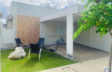 Imagem: A casa em condomínio possui 3 Dormitórios, 2 Banheiros, 2