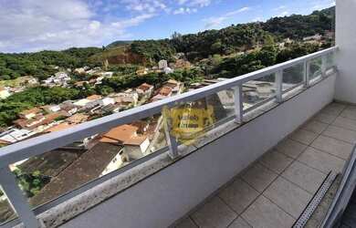 Imagem: O apartamento possui 3 Dormitórios, 1 Banheiro, 1 Vaga na garagem