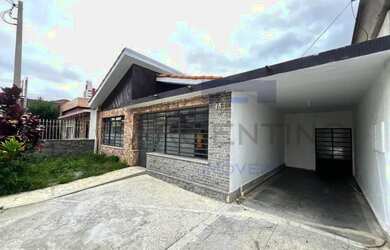 Imagem: O depósito para alugar possui e está localizado em Centro