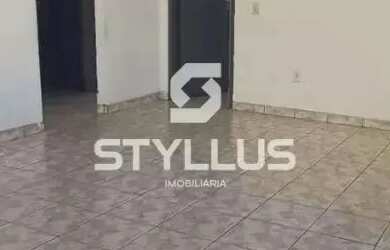 Imagem: A casa possui 3 Dormitórios, 2 Banheiros, 176m² de Área