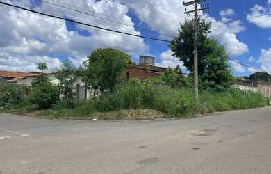 Imagem: O terreno possui 231m² de Área e está localizado em Setor