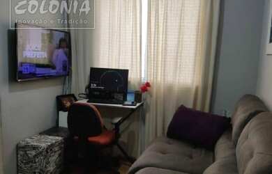 Imagem: O apartamento possui 2 Dormitórios, 1 Banheiro, 1 Vaga na garagem