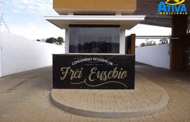 Imagem: O terreno possui 802m² de Área, Imóvel novo e está localizado