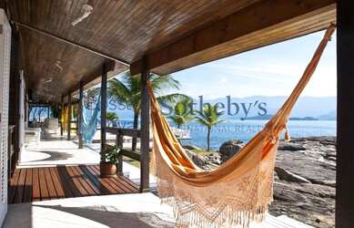 Imagem 8: Em ilha bem localizada em Paraty