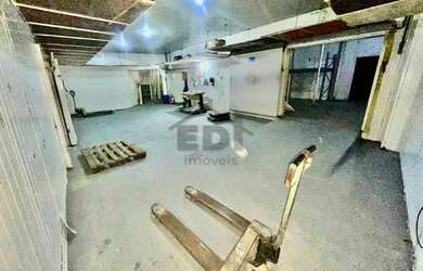 Imagem 13: Pavilhão/Galpão à venda no bairro Santa Bárbara - Niterói/RJ