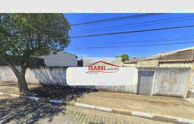 Imagem: O terreno possui 1000m² de Área e está localizado em Parque