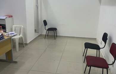 Imagem: O depósito possui 2 Vagas na garagem, 23m² de Área, Imóvel