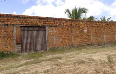 Imagem: O terreno possui 400m² de Área e está localizado em São