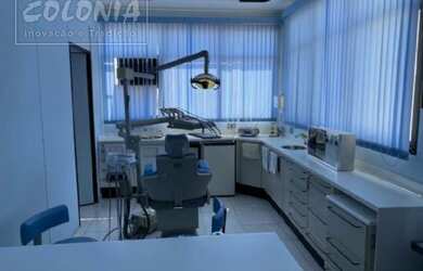 Imagem: O depósito possui 1 Vaga na garagem e 53m² de Área e está