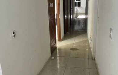 Imagem 6: Aluga casa na Cabo Reis em frente a lotérica 2/4 dois banheiros