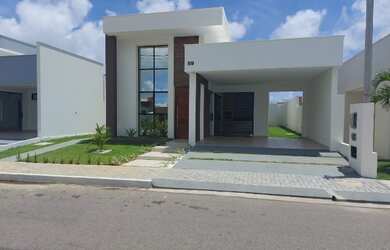 Imagem: A casa em condomínio possui 3 Dormitórios, 3 Banheiros, 2