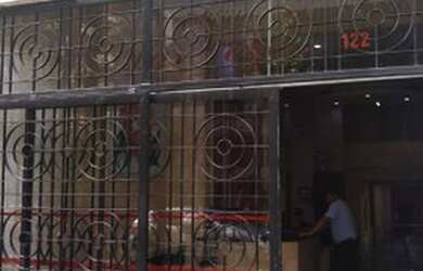 Imagem: O depósito possui 4 Vagas na garagem e 120m² de Área e está