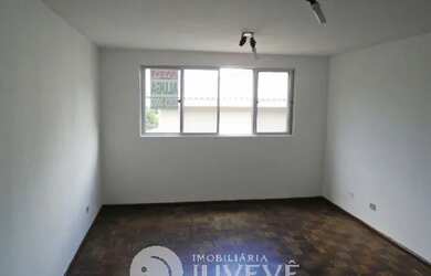 Imagem 4: IMOBILIARIA JUVEVE ALUGA APARTAMENTO AGUA VERDE AV ESTADOS PRX KENNEDY CEMITERIO 3 DORMITO