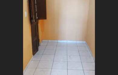 Imagem: A casa possui 2 Dormitórios, 1 Banheiro, 60m² de Área e