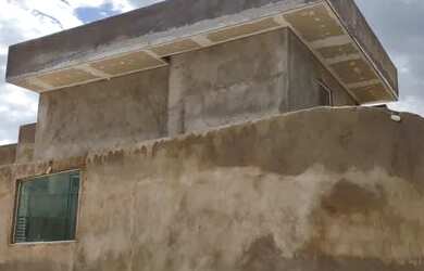 Imagem: A casa em condomínio possui 4 Dormitórios, 5 Banheiros, 2