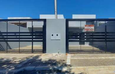 Imagem: A casa possui 2 Dormitórios, 1 Banheiro, 60m² de Área, Ar-condicionado