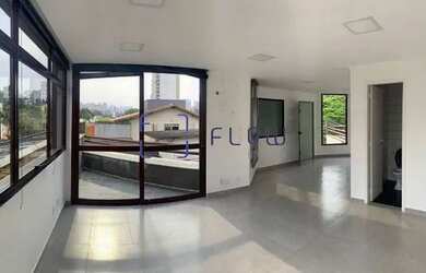 Imagem: O depósito possui 5 Vagas na garagem e 575m² de Área e está