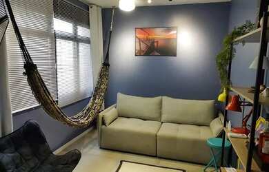 Imagem: A kitnet possui 1 Dormitório, 1 Banheiro, 1 Vaga na garagem