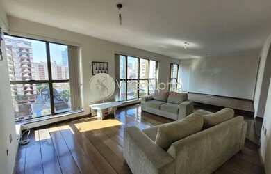 Imagem: O apartamento possui 3 Dormitórios, 4 Banheiros, 2 Vagas na