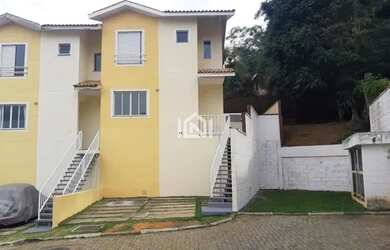 Imagem: A casa em condomínio possui 3 Dormitórios, 2 Banheiros, 2