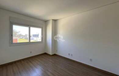 Imagem 10: Casa tipo sobrado 03 dormitórios com suite, closet e sacada no Bairro São José em Santa Ma