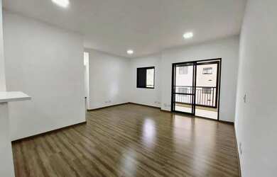 Imagem: O apartamento possui 3 Dormitórios, 2 Banheiros, 72m² de Área