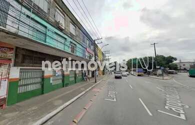 Imagem: O depósito possui 1074m² de Área e está localizado em Calçada