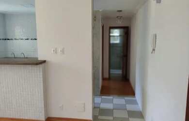 Imagem 8: Aconchegante, Moderno e Reformado Apartamento à Venda em Petrópolis