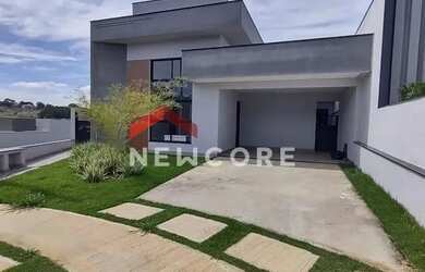 Imagem: A casa em condomínio possui 3 Dormitórios, 3 Banheiros, 4