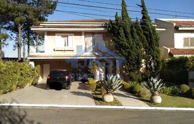 Imagem: A casa em condomínio possui 5 Dormitórios, 5 Banheiros, 5