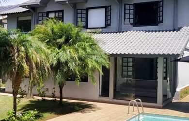 Imagem: Belíssima casa no condomínio Green Vally, Alburquerque, Teresopolis