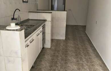 Imagem: O apartamento para alugar possui 2 Dormitórios, 1 Banheiro