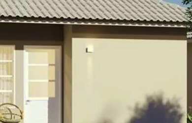 Imagem: A casa possui 2 Dormitórios, 1 Banheiro, 2 Vagas na garagem