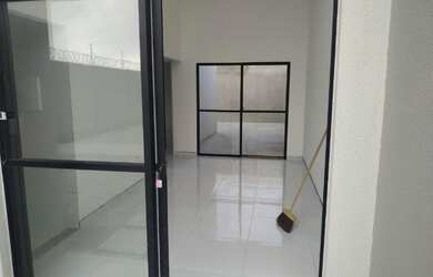 Imagem: A casa em condomínio possui 2 Dormitórios, 2 Banheiros, 2