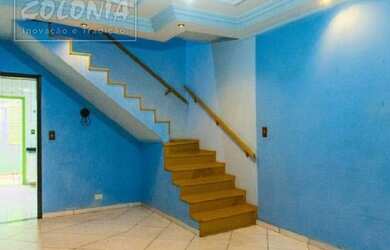 Imagem: A casa possui 2 Dormitórios, 2 Banheiros, 2 Vagas na garagem