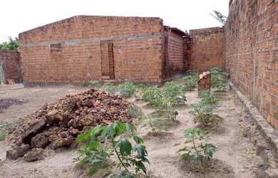 Imagem 5: Terreno 20x20 todo murado