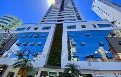 Imagem: O apartamento possui 3 Dormitórios, 4 Banheiros, 2 Vagas na