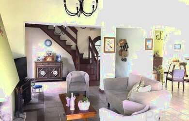 Imagem 2: PORTO ALEGRE - Casa Padrão - Guarujá