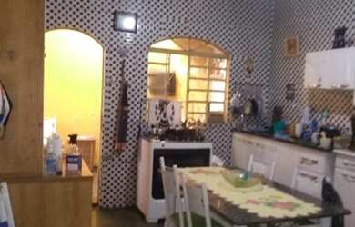 Imagem 6: troca por apartamento ou vende linda casa toda na laje a venda na qr 404