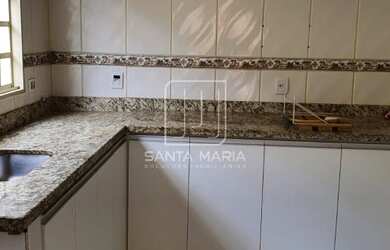 Imagem: A casa possui 3 Dormitórios, 4 Banheiros, 4 Vagas na garagem