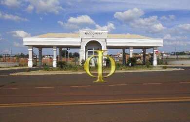 Imagem: O terreno possui 300m² de Área e está localizado em Parque