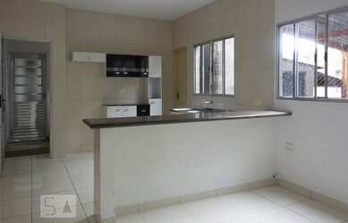 Imagem: A casa possui 1 Dormitório, 1 Banheiro, 47m² de Área e está