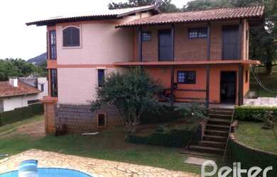 Imagem: A fazenda possui 300m² de Área e está localizado em Hípica