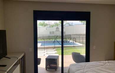 Imagem 16: Casa de condomínio térrea para venda possui 320 metros quadrados com 4 quartos