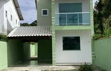 Imagem: A casa possui 2 Dormitórios, 3 Banheiros, 2 Vagas na garagem