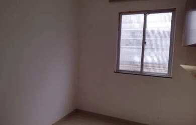 Imagem 8: Apartamento de Salvador. Guarda roupa, 1 Banheiroe2 Dormitórios