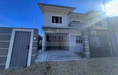 Imagem: A casa possui 3 Dormitórios, 1 Banheiro, 115m² de Área, Imóvel